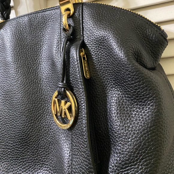 Michael Kors satchel with braided straps - Picture 5 of 8